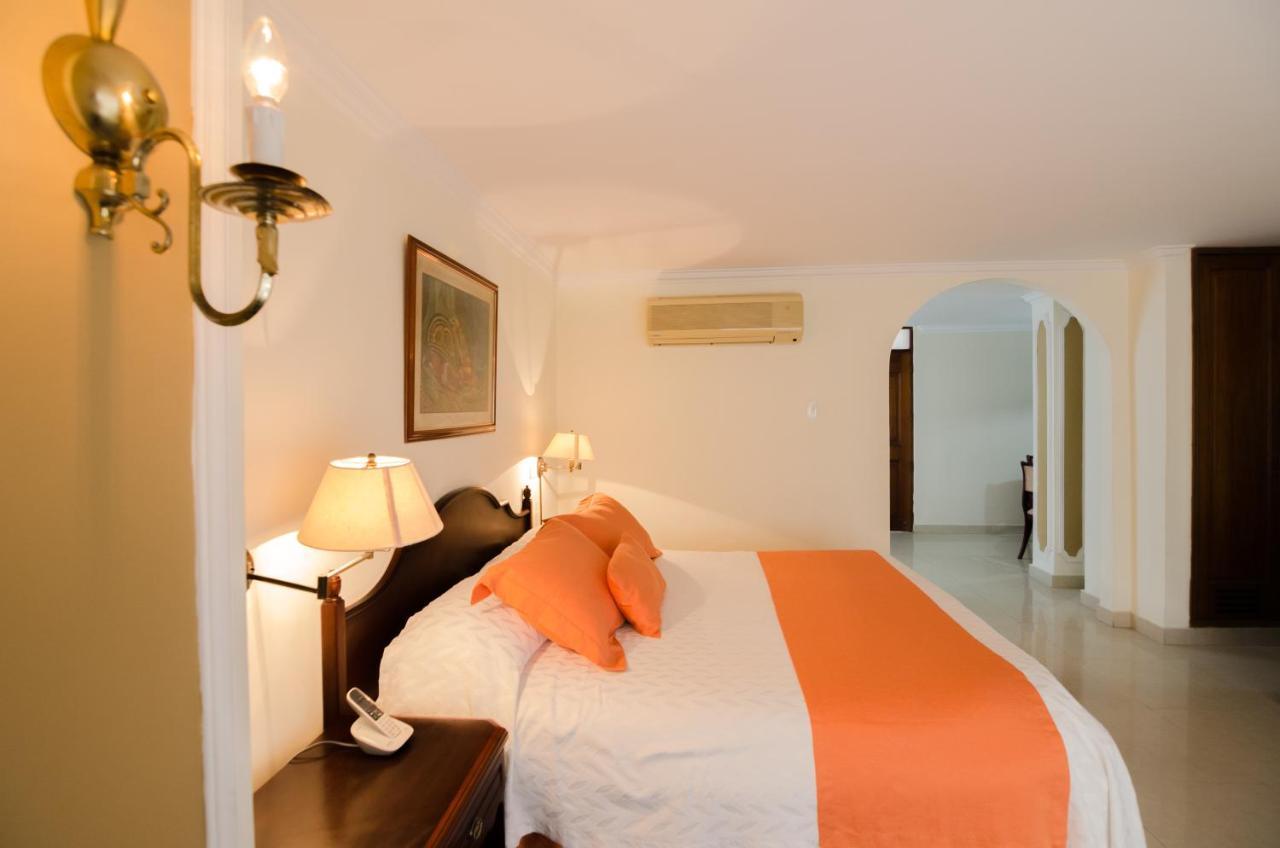 Junior Suite,1322995339:JPEG