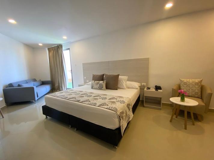 Double Room,1665405652:JPEG