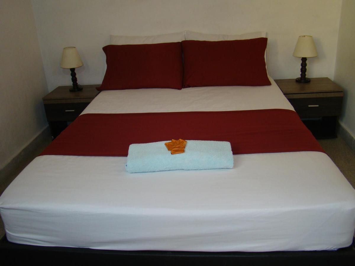 Double Room Private Bathroom,1404526811:JPEG