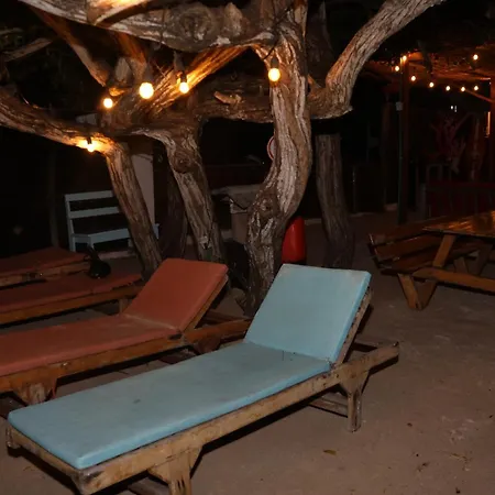 Isla Los Erizos Ecohouse-3