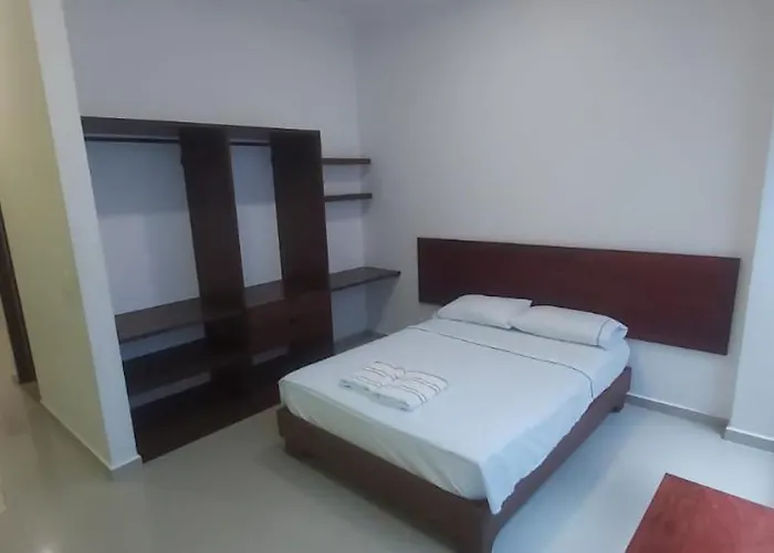 Tapir Hotel