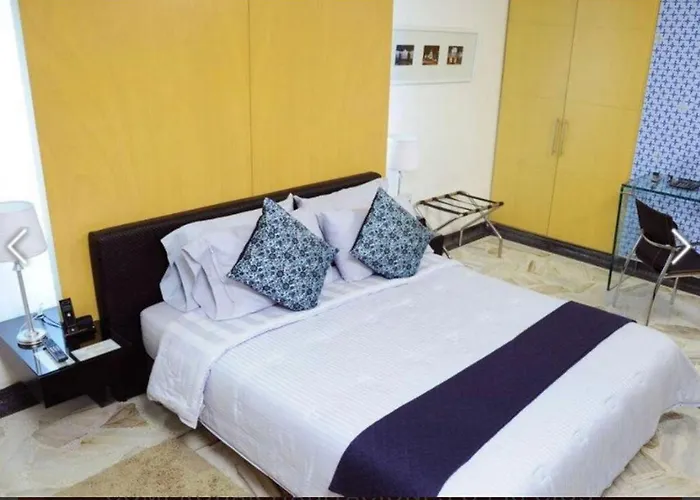 Aw Hotel Luxor Versalles