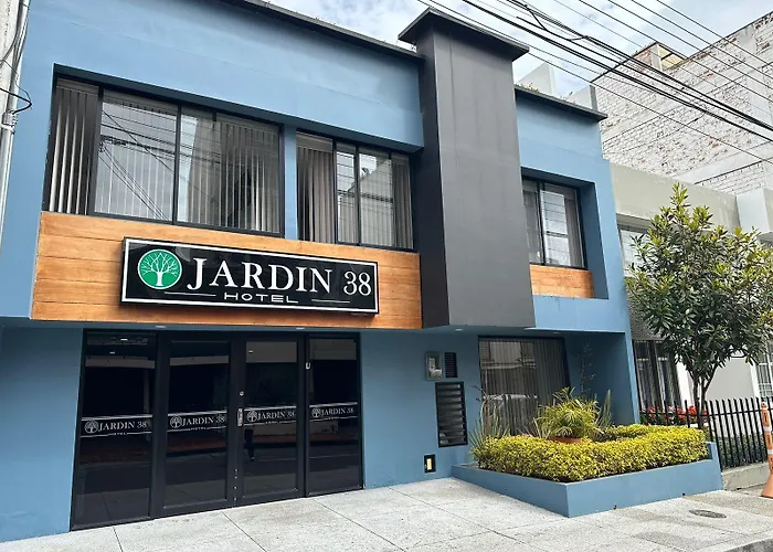 Hotel Jardín 38