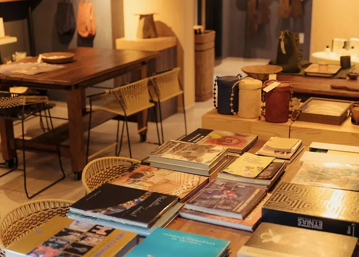 Sui Boutique Hotel