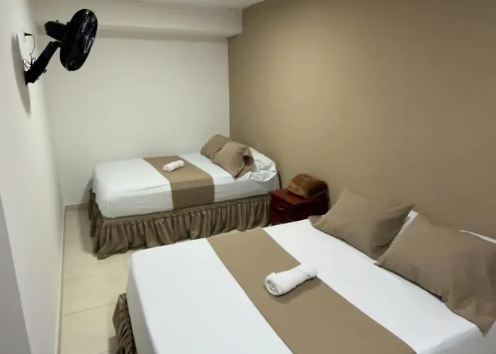 Hotel Dulces Sueños N°2