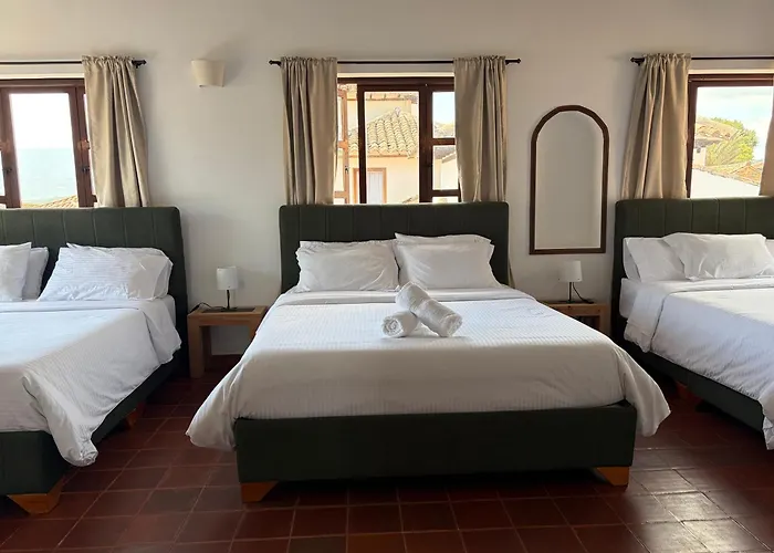 Hostel Once Once
