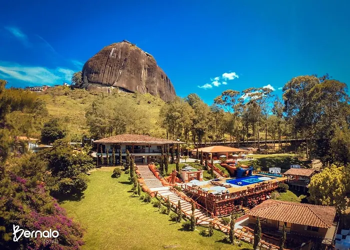 Mansion By Bernalo Hotels Guatape
